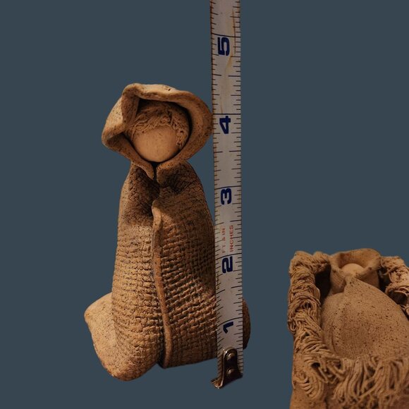 Handcrafted Clay Nativity Set Mary & Baby Jesus 4" Tall - Picture 3 of 7